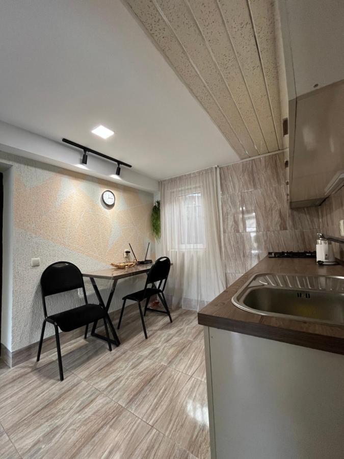 House On Ganja Street Hotel Kutaisi Ngoại thất bức ảnh